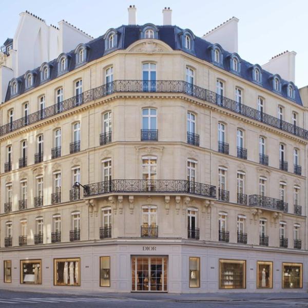 Boutique Dior avenue Montaigne - Paris