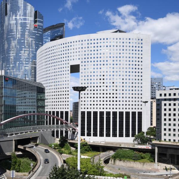 Tour Pacific - La Défense